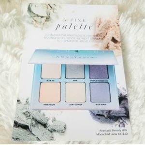 ❄️[NWT]ANASTASIA Moonchild Glow Kit Eyeshadow Palette